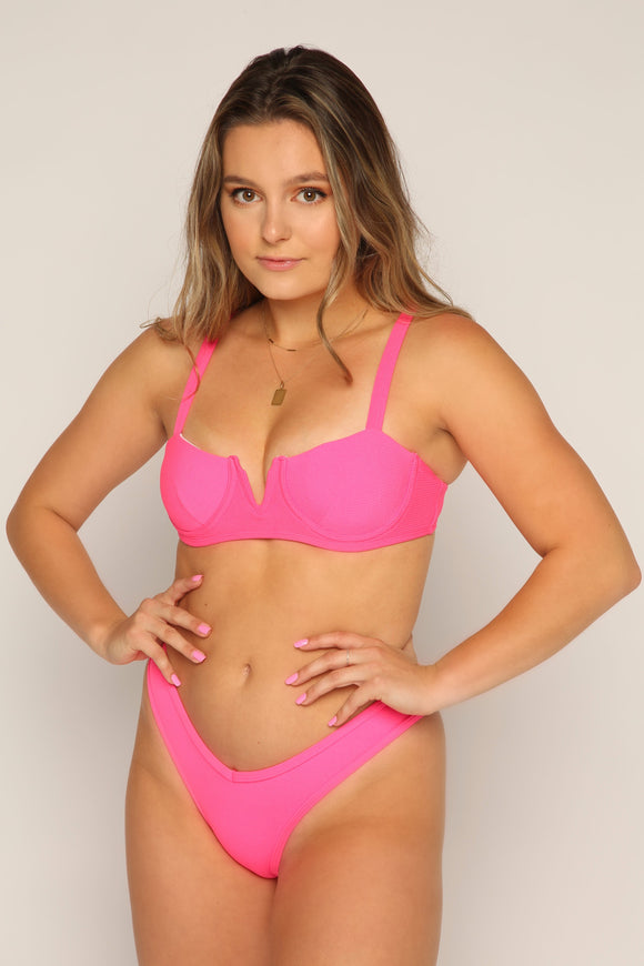 Check out the Bailey Pink Top. A great quality set that will meet all your needs.